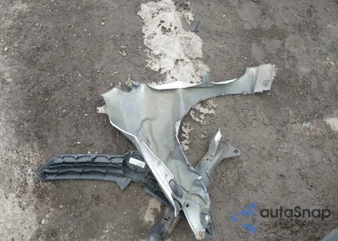 2014 Toyota Corolla Le z USA, uszkodzony, nr VIN 2T1BURHE4EC222314